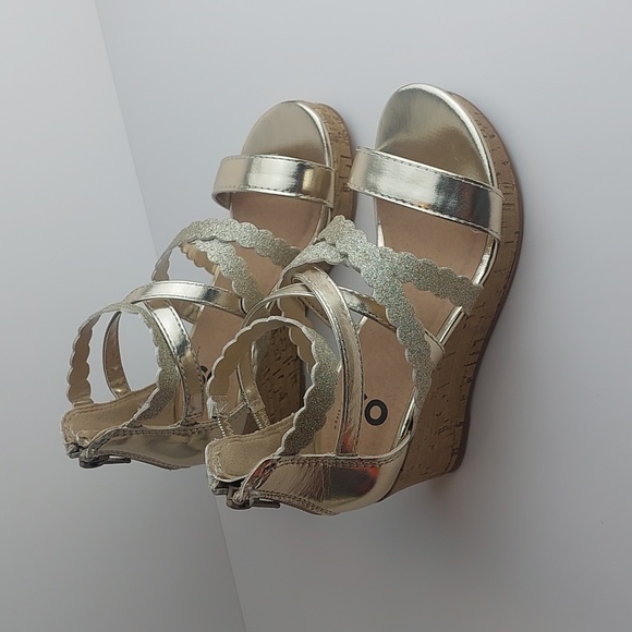 SO Other - So Jackfruit Gold toddler Girls Wedge Sandals size 12 M